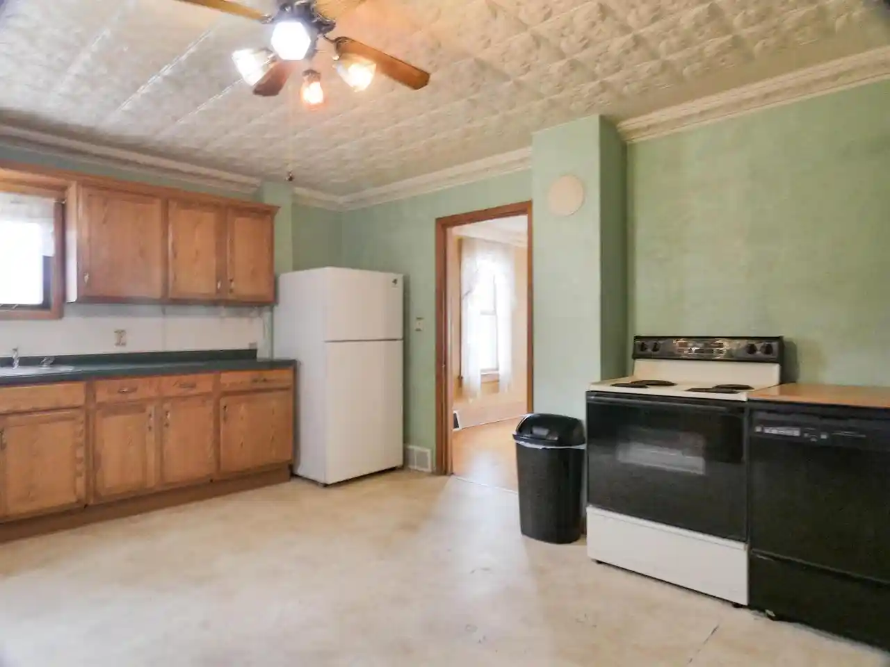 Photo 3 of Single family home for sale at 107 S Andrews Street Street, Shawano, WI 54166 | MLS# 50327183 | Listing updated on 2026-09-06