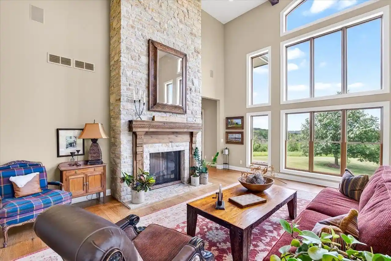 3rd image of 7876 Autumn Pond Trail Trail, Middleton, WI 53562 | MLS# 2025532