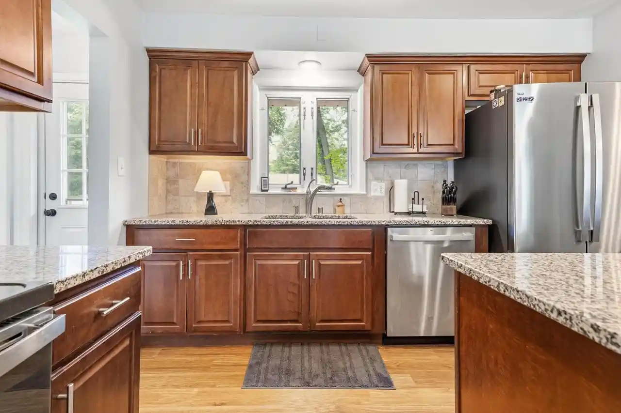 Homes for sale in Cedarburg, WI | N88W6311 Willowbrooke Dr Dr, Cedarburg, WI 53012 | MLS# 1966657