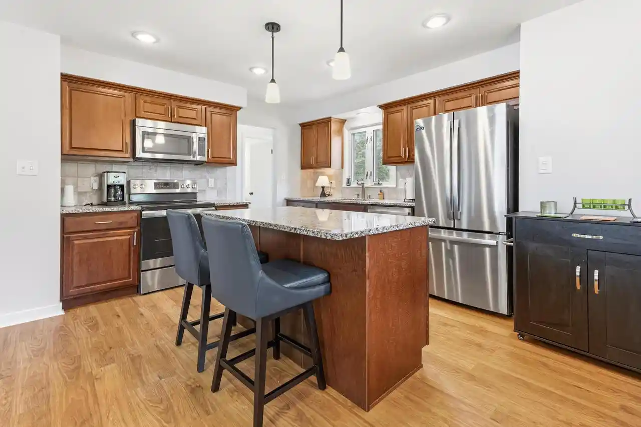 Homes for sale in Cedarburg, WI | N88W6311 Willowbrooke Dr Dr, Cedarburg, WI 53012 | MLS# 1966657