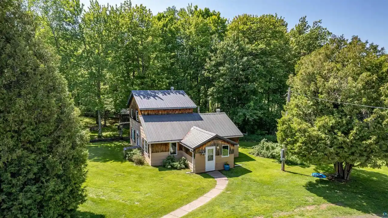 1st image of 7211 S State Rd 35, Foxboro, WI 54836 | MLS# 6125961
