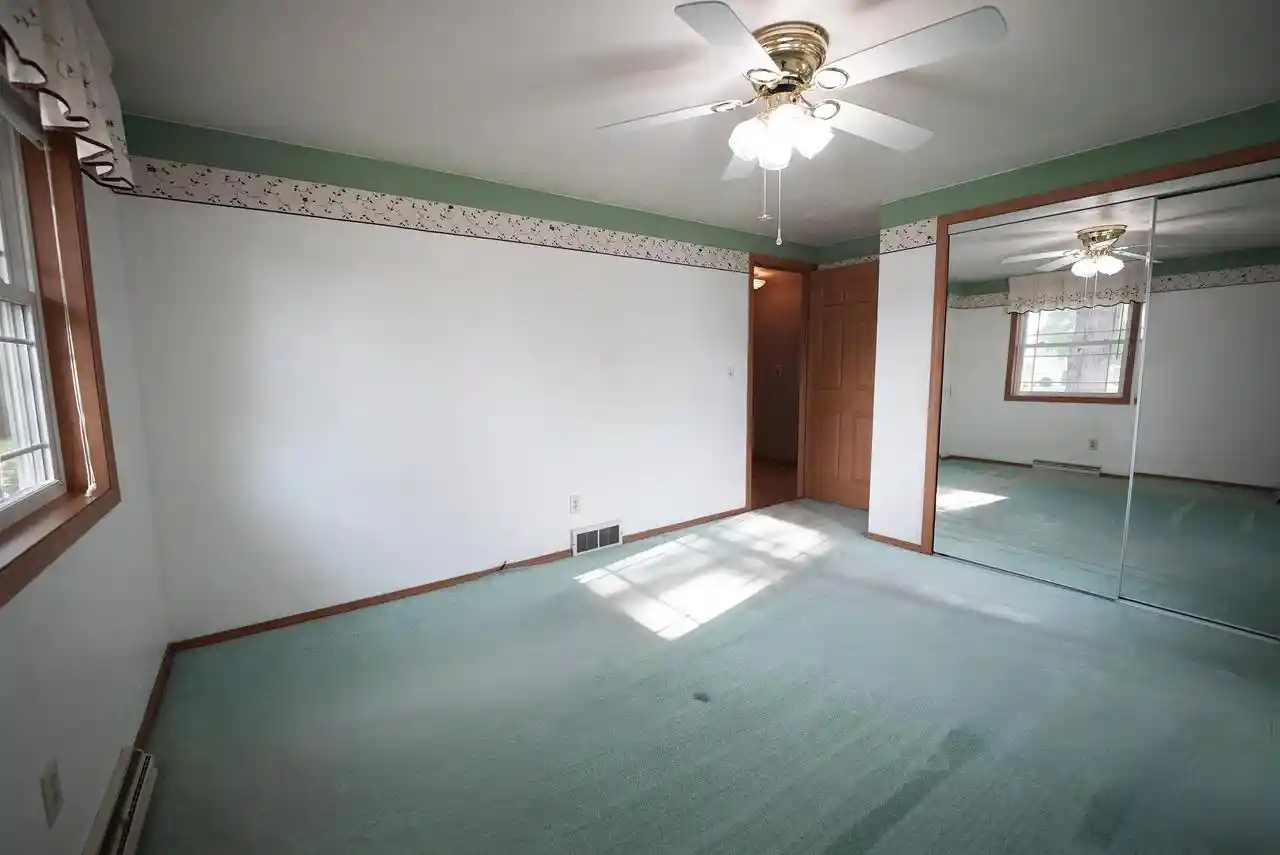 2nd image of 1238 Stine Way Way, De Pere, WI 54115 | MLS# 50327196