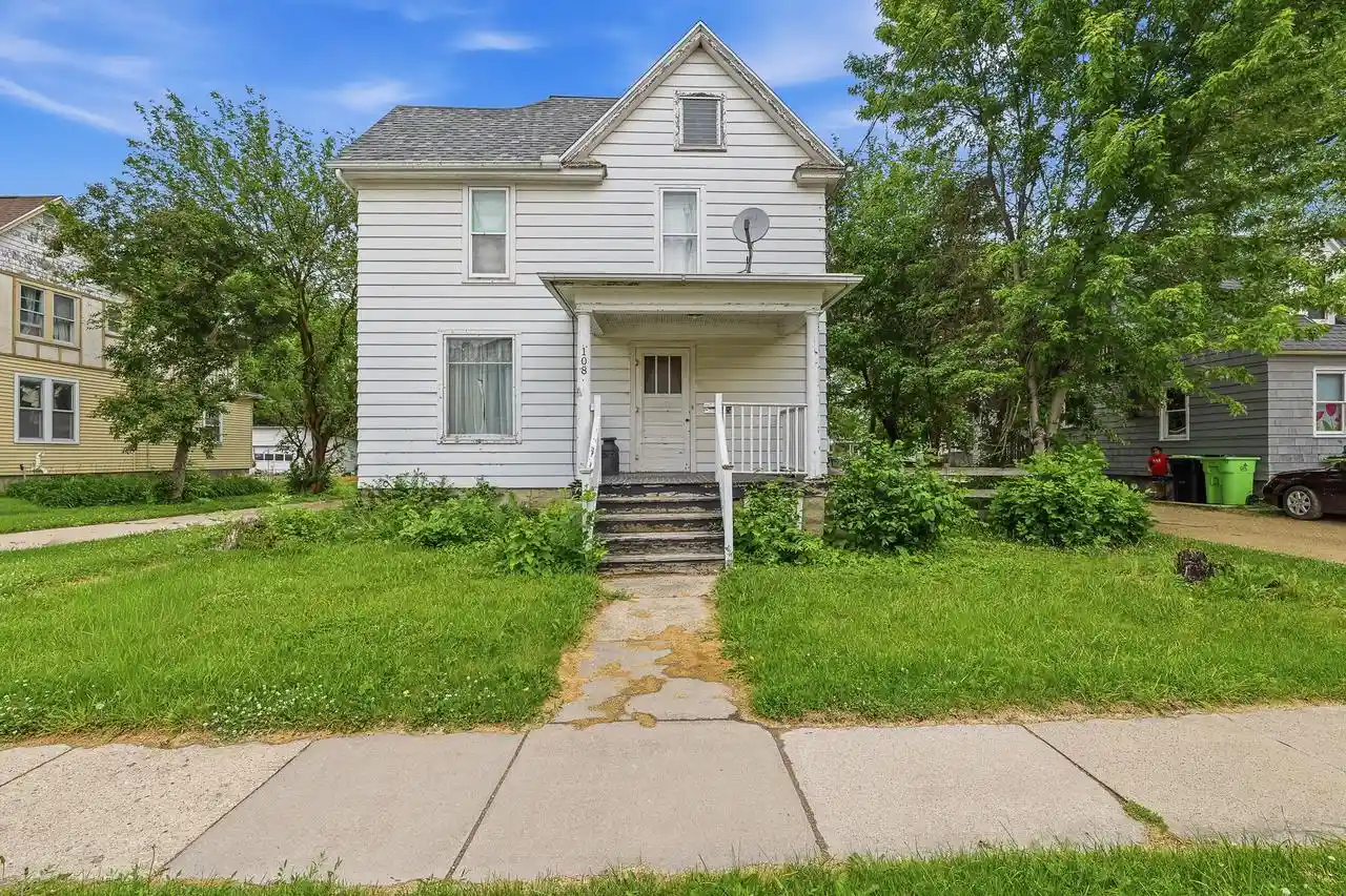 Homes for sale in Beaver Dam, WI | 108 Prospect Avenue Avenue, Beaver Dam, WI 53916 | MLS# 1966666