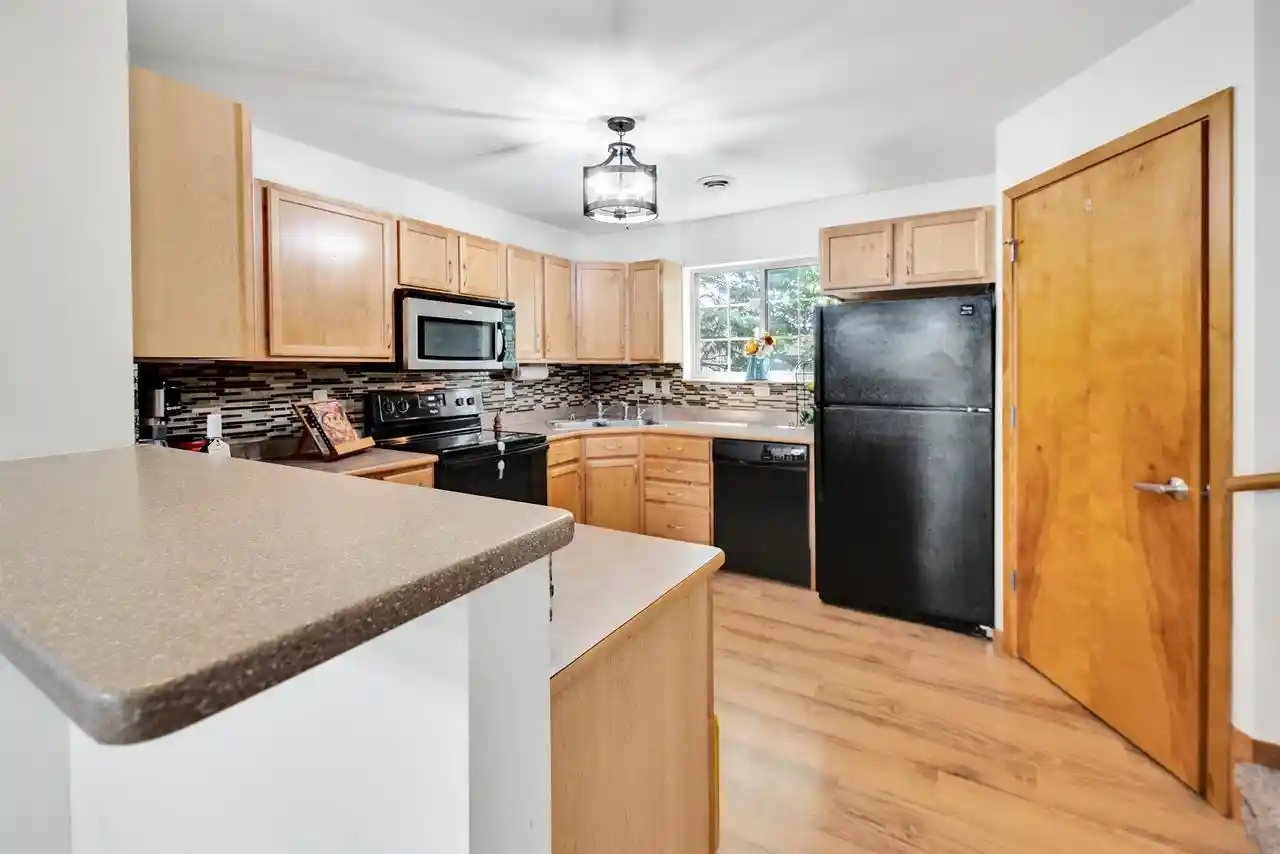 Homes for sale in Middleton, WI | 5241 Frisco Court Court, Middleton, WI 53562 | MLS# 2025555