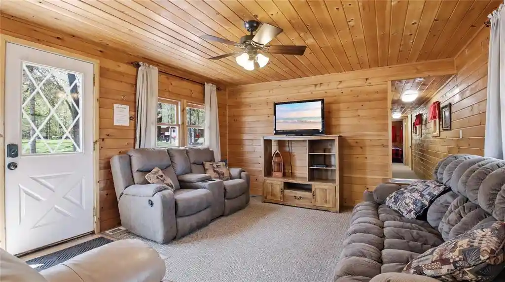 2nd image of 7444 Pats Lndg Rd Rd, Hayward, WI 54843