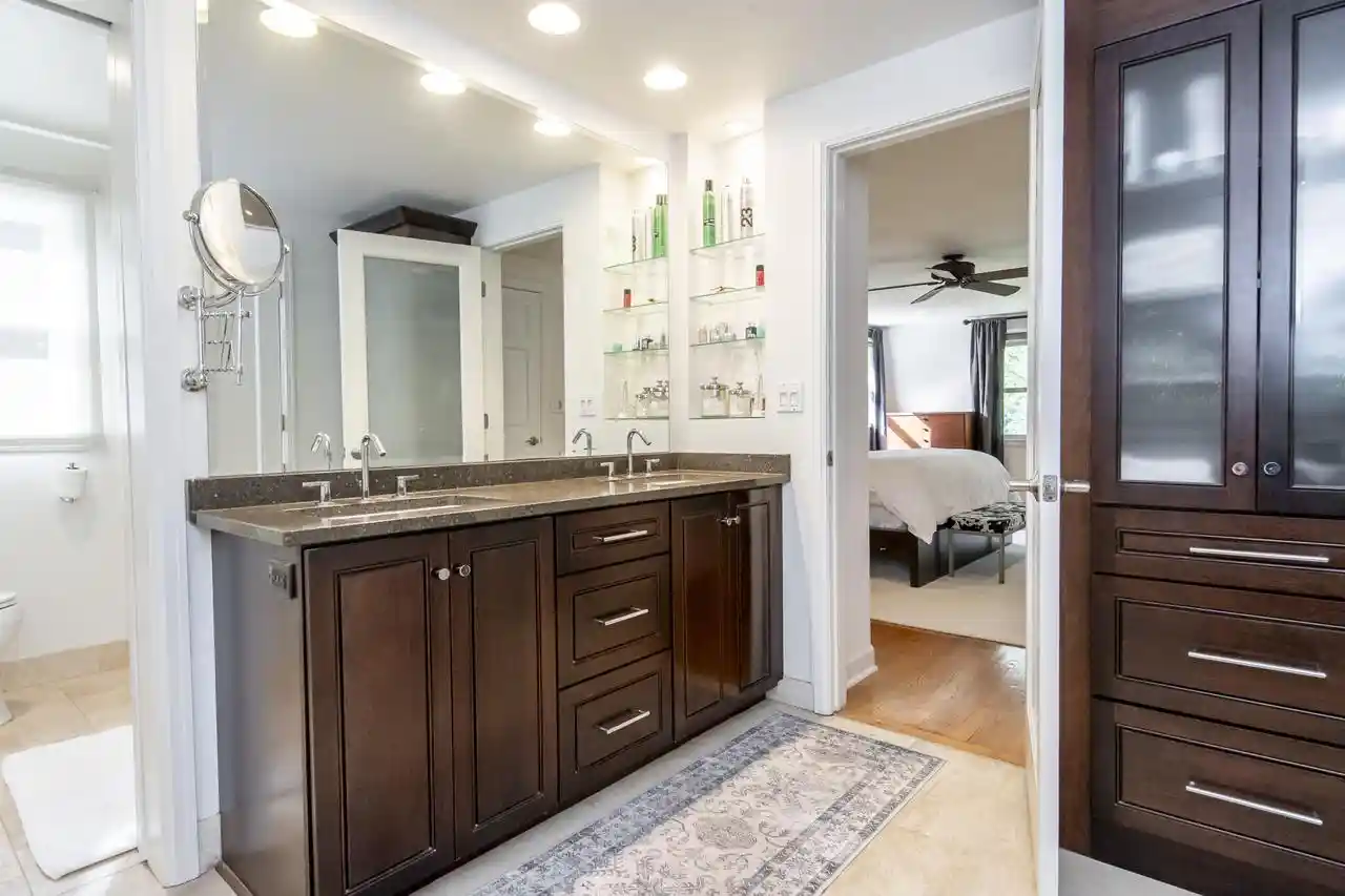 2nd image of 1405 Victoia Circle N Circle N, Elm Grove, WI 53122 | MLS# 1966699