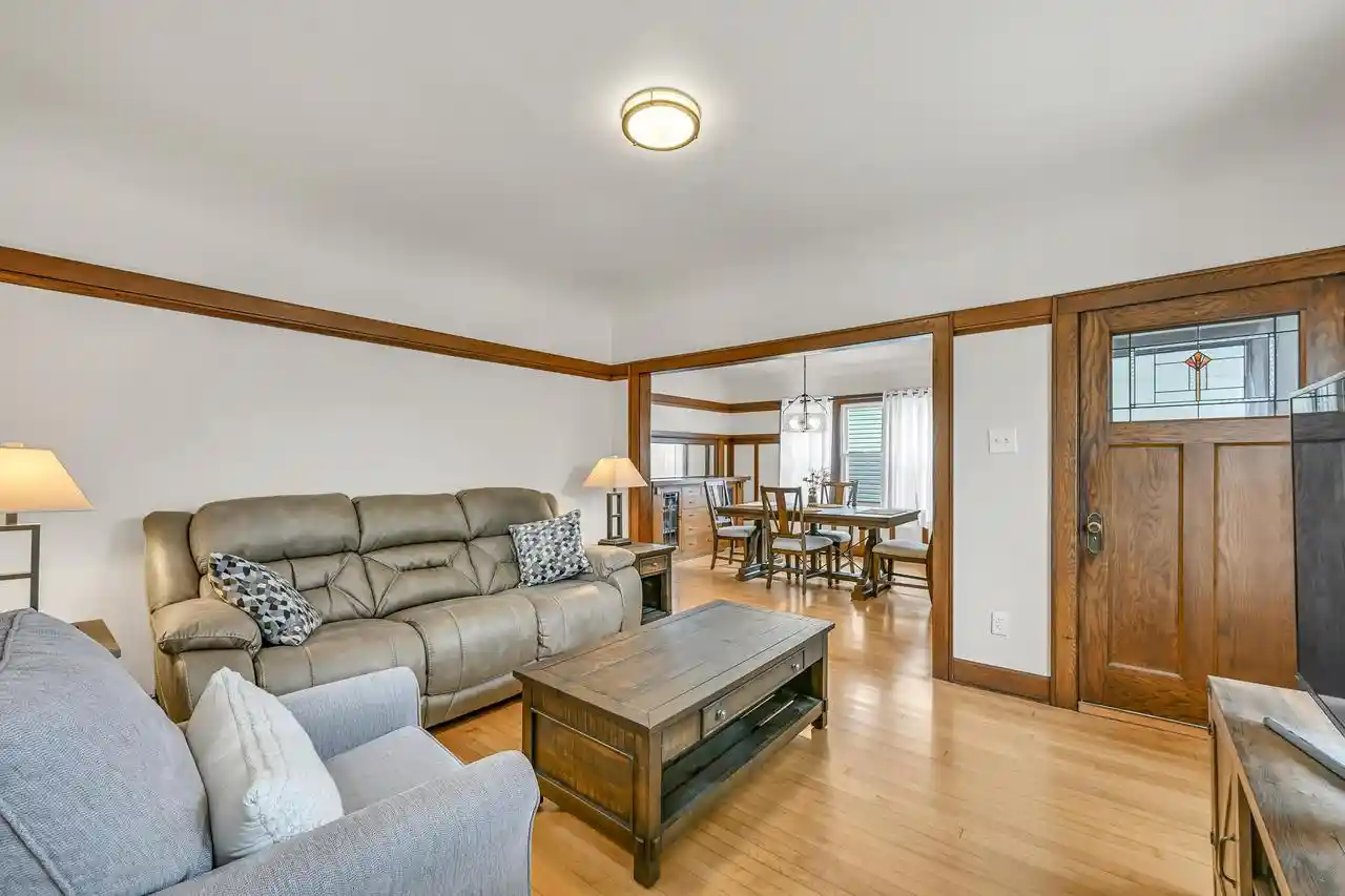 Homes for sale in Wauwatosa, WI | 6422 W North Avenue Avenue, Wauwatosa, WI 53213 | MLS# 1966701