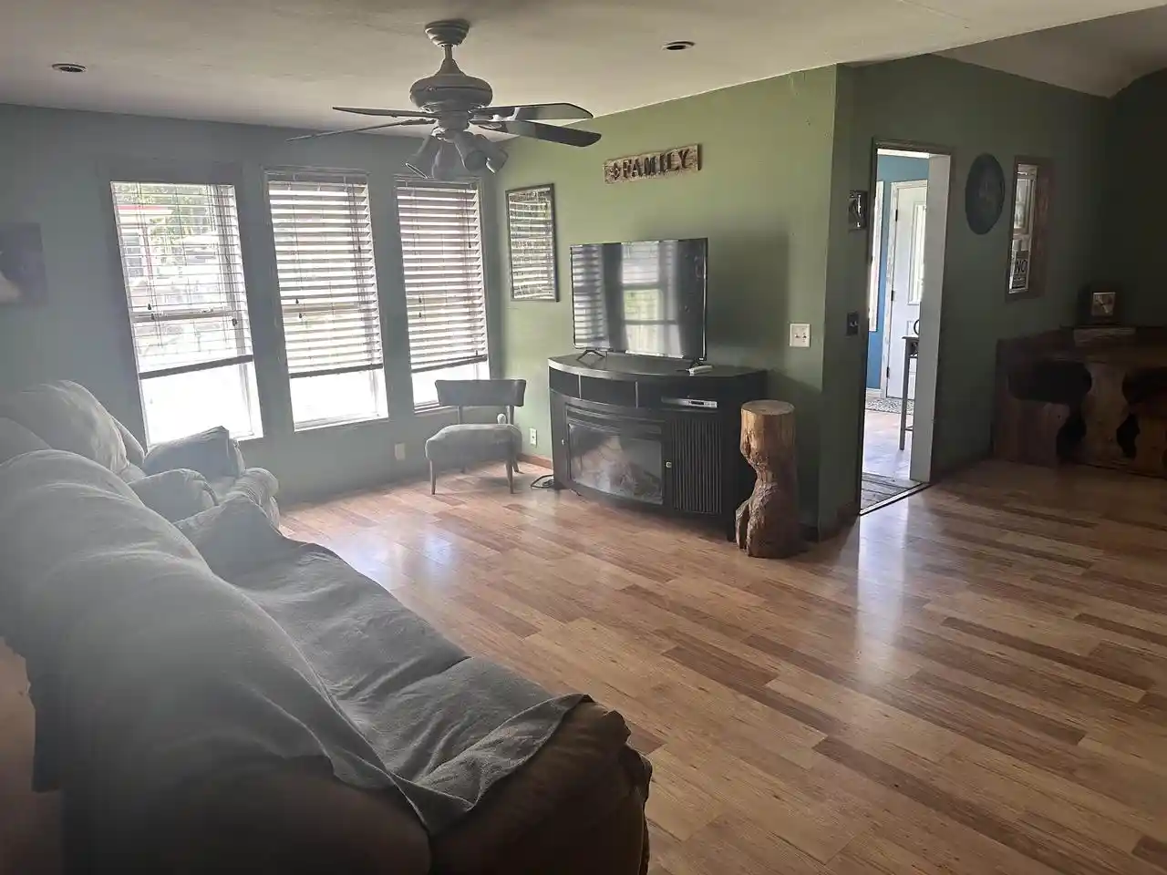 4th image of 143 N Michigan Street Street, Prairie Du Chien, WI 53821 | MLS# 2025572