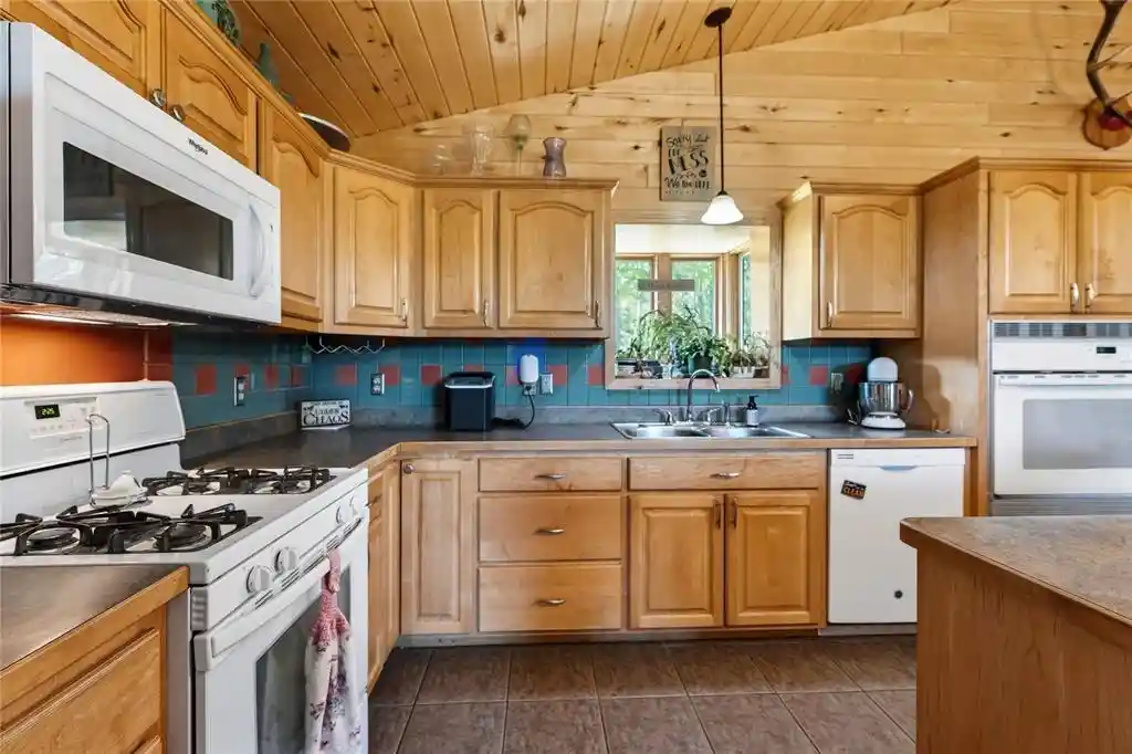 Homes for sale in Springbrook, WI | N 6105 Fred Tripp Road, Springbrook, WI 54875 | MLS# 1602014