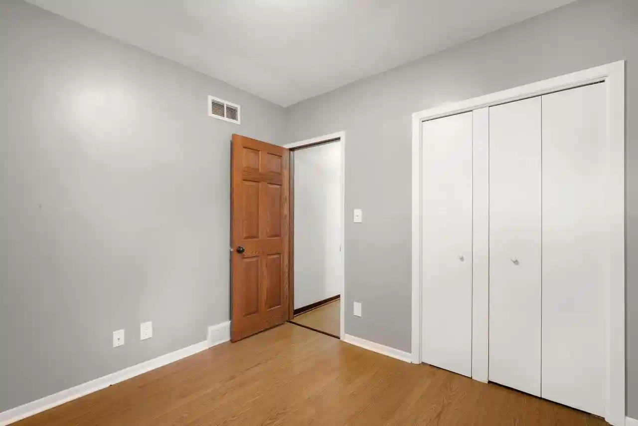 Homes for sale in South Milwaukee, WI | 627 Blake Avenue Avenue, South Milwaukee, WI 53172 | MLS# 1966714