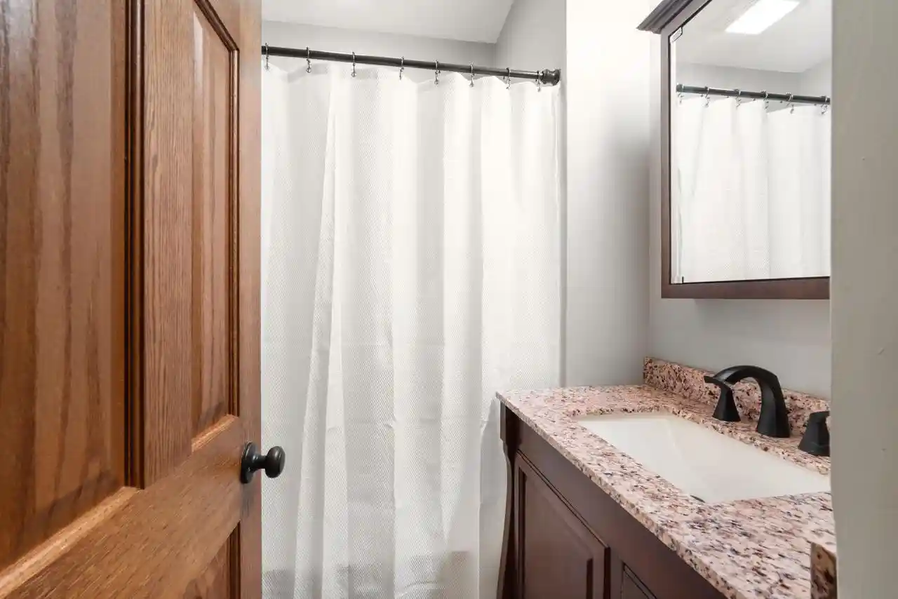 Homes for sale in South Milwaukee, WI | 627 Blake Avenue Avenue, South Milwaukee, WI 53172 | MLS# 1966714
