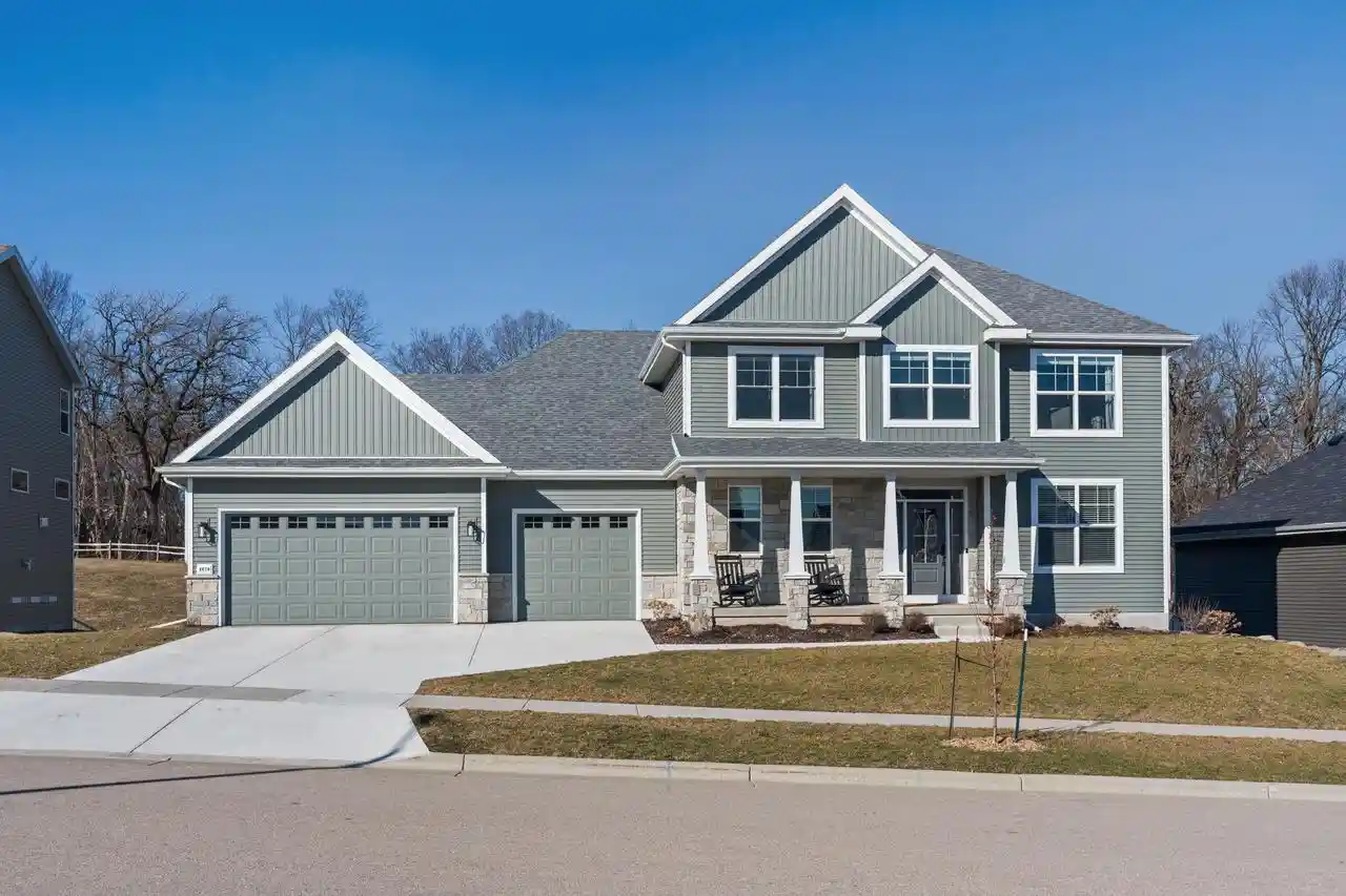 Photo 1 of Single family home for sale at 4070 Great Bridge Dr Dr, Deforest, WI 53532 | MLS# 2025580 | Listing updated on 2026-08-21