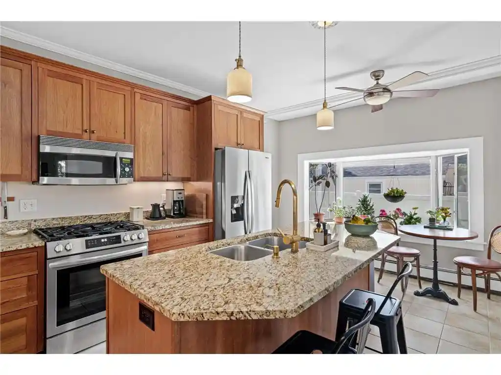 5th image of 706 6Th Street Street, Hudson, WI 54016 | MLS# 7089765