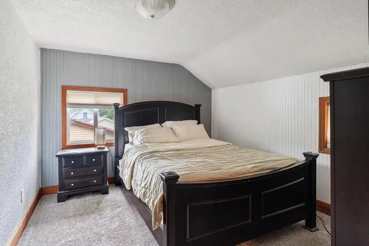 3rd image of 608 2Nd Street S Street S, La Crescent, MN 55947 | MLS# 1966757