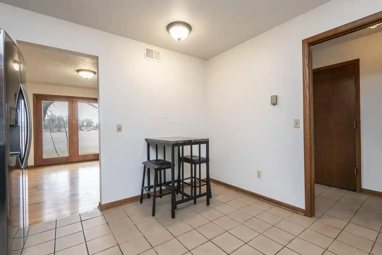 3rd image of 3 Linden Circle Circle, Jefferson, WI 53549 | MLS# 1966775
