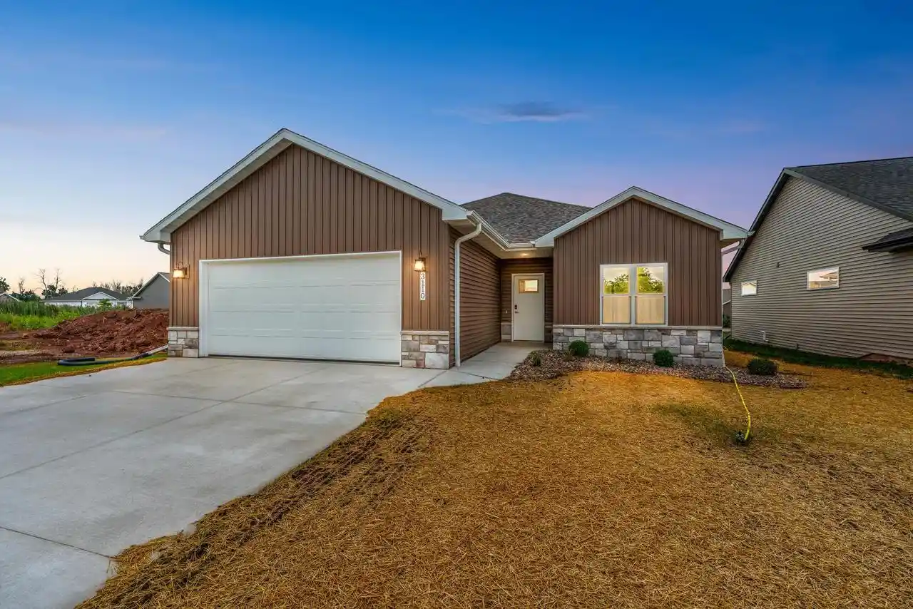 Photo 1 of Single family home for sale at 3110 Lazy Oak Dr Dr, Green Bay, WI 54311 | MLS# 50327259 | Listing updated on 2026-09-21