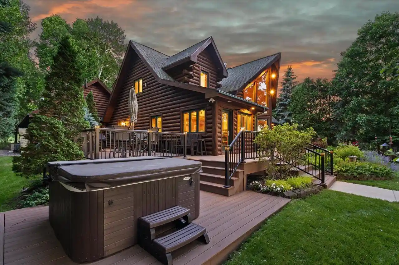 Photo 3 of Sale Pending at 19 Hickory Dr Dr, Random Lake, WI 53075 | MLS# 1966804 | Listing updated on 2026-06-30