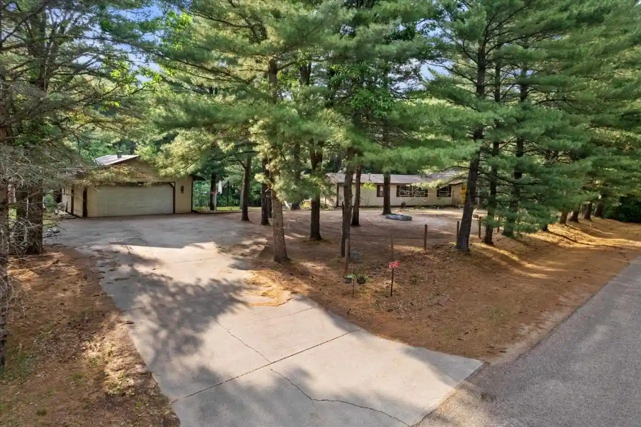 1st image of W7092 N Oakwood Circle Circle, Neshkoro, WI 54960 | MLS# 2025614