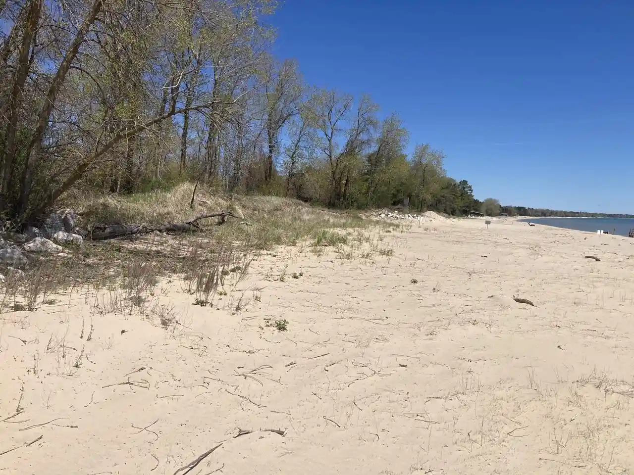Homes for sale in Cedar Grove, WI | Lt 2 Westshore Dr Dr, Cedar Grove, WI 53013 | MLS# 1966833
