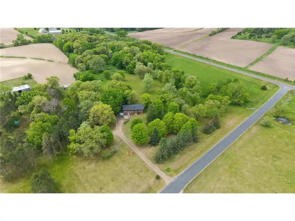 1st image of 1295 Evergreen Dr Dr, River Falls, WI 54022 | MLS# 7076813