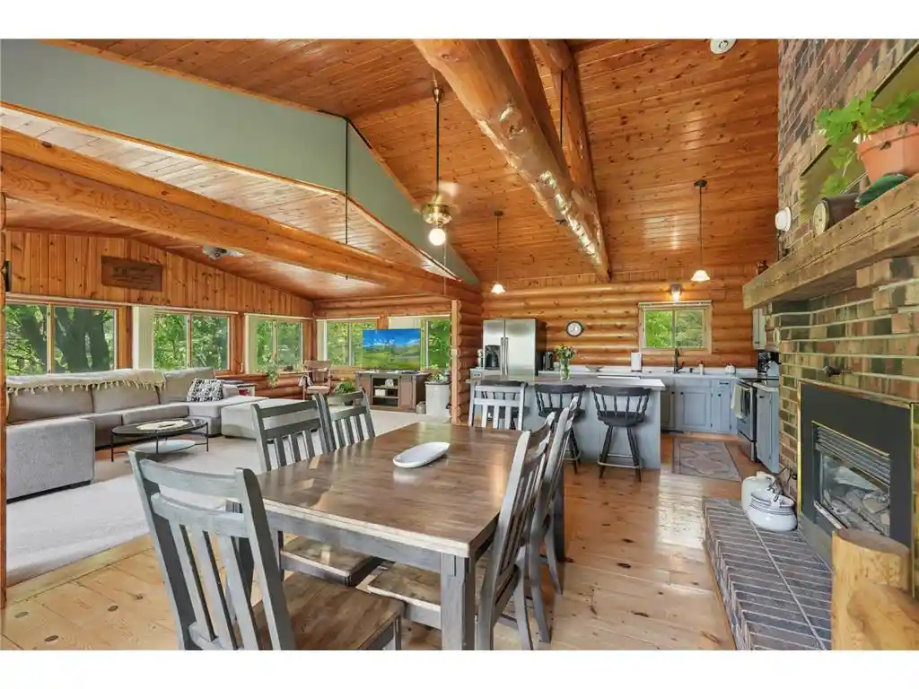 3rd image of 1295 Evergreen Dr Dr, River Falls, WI 54022 | MLS# 7076813