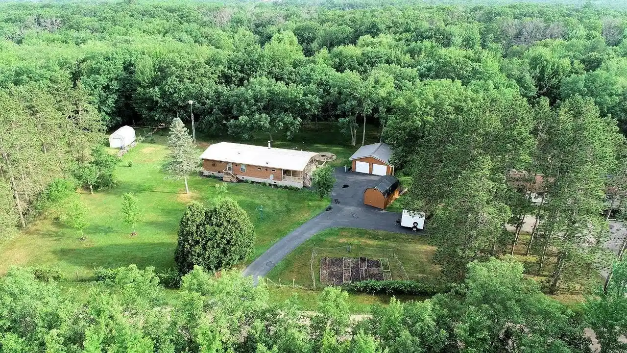 Homes for sale in Lyndon Station, WI | W2076 Amherst Road Road, Lyndon Station, WI 53944 | MLS# 2025630