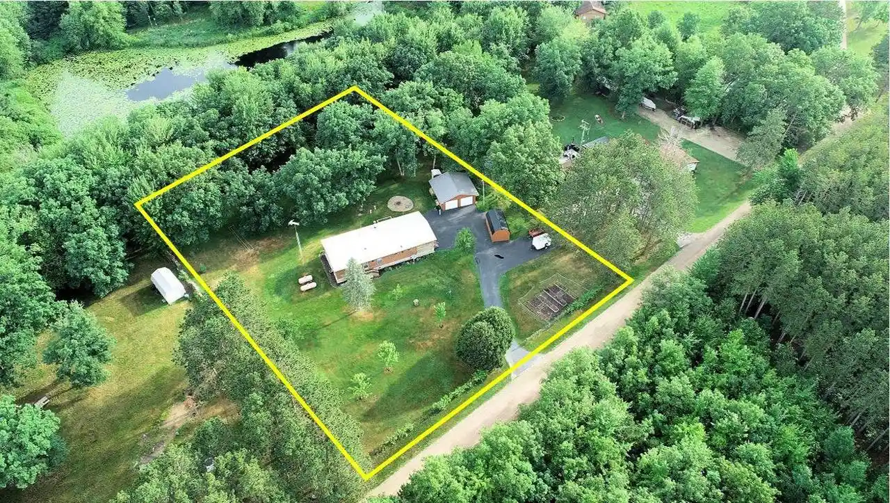 Homes for sale in Lyndon Station, WI | W2076 Amherst Road Road, Lyndon Station, WI 53944 | MLS# 2025630