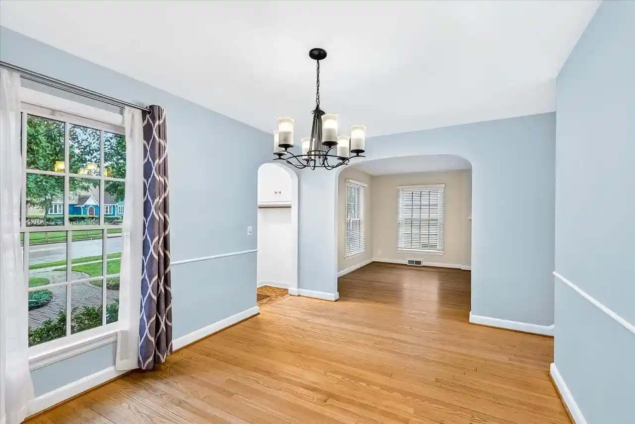 2nd image of 4186 Nakoma Road Road, Madison, WI 53711 | MLS# 2025624