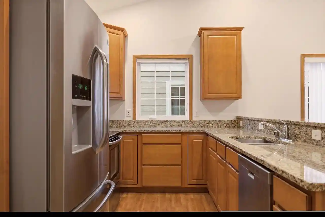 4th image of 1321 Barson Pl Pl #50, Onalaska, WI 54650 | MLS# 1966853