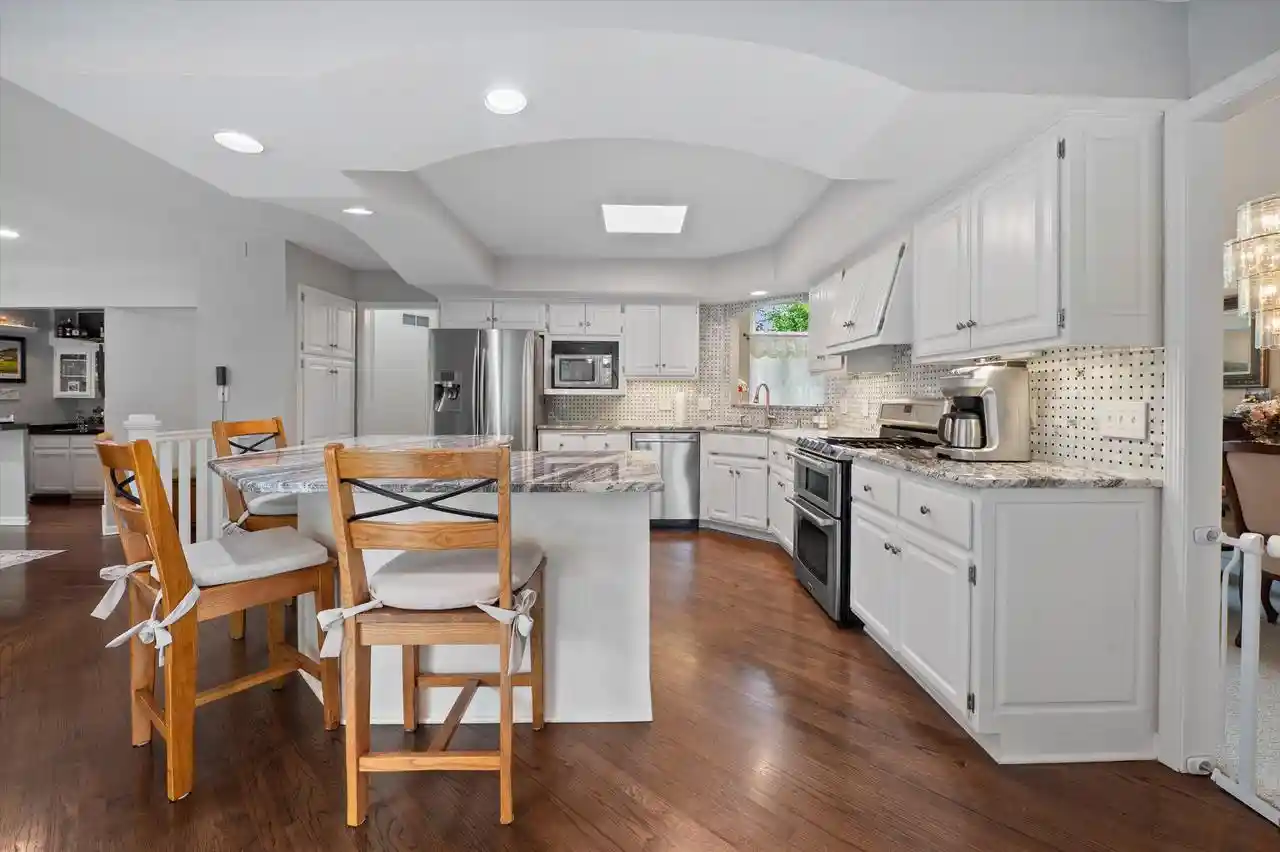 5th image of 2809 Killarney Court Court, West Bend, WI 53095 | MLS# 1966864