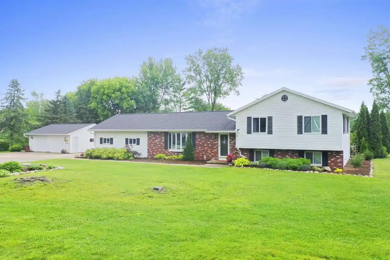 Homes for sale in Bonduel, WI | N9674 State Hwy 47, Bonduel, WI 54107 | MLS# 50327296