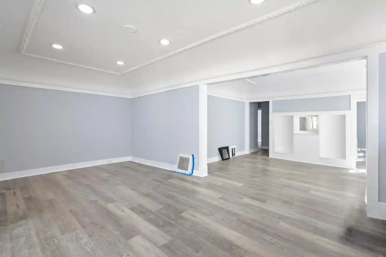 5th image of 4266 W Highland Blvd Blvd, Milwaukee, WI 53208