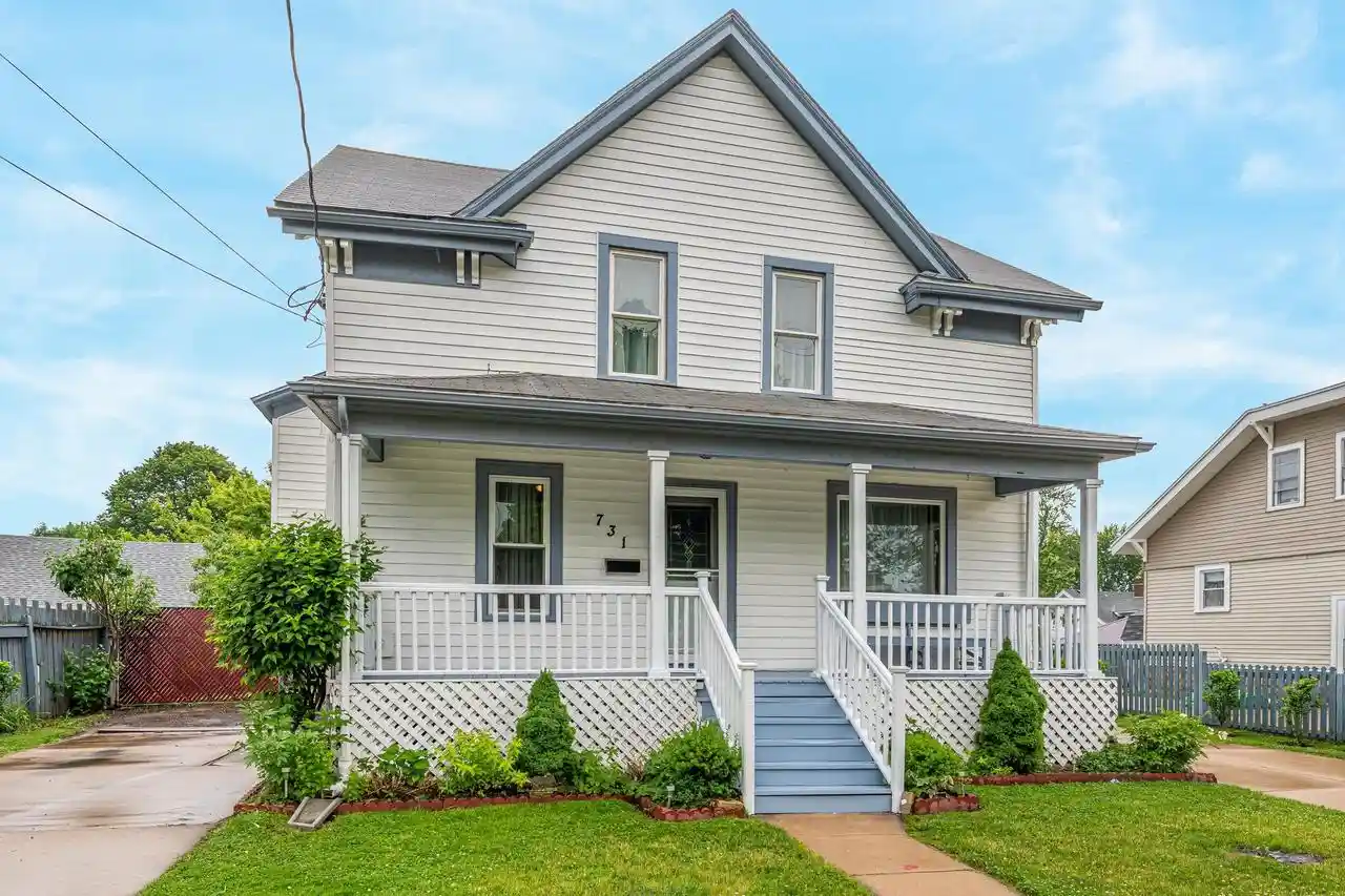 Homes for sale in Menasha, WI | 731 1st Street Street, Menasha, WI 54952 | MLS# 50327251