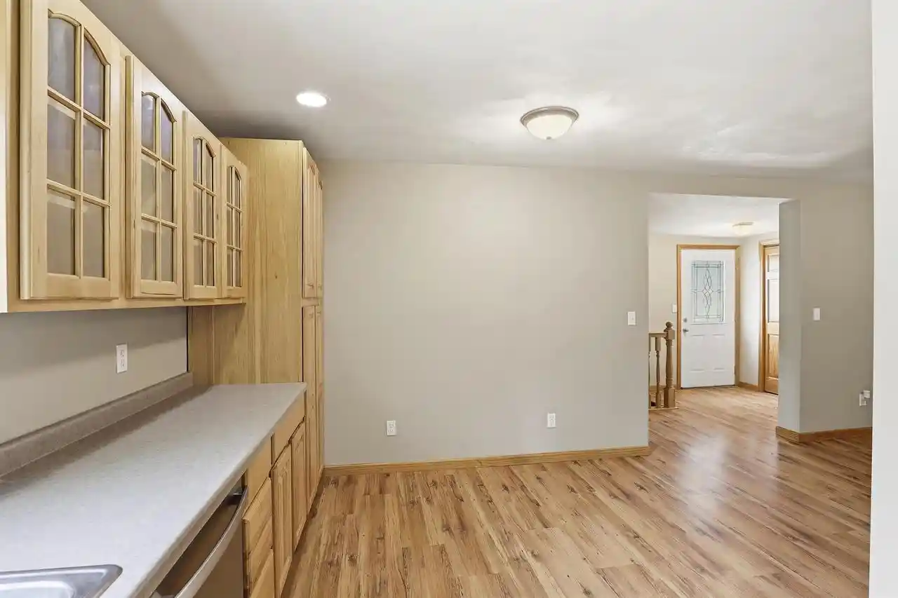 Homes for sale in New London, WI | 712 Algoma Street Street, New London, WI 54961 | MLS# 50327303