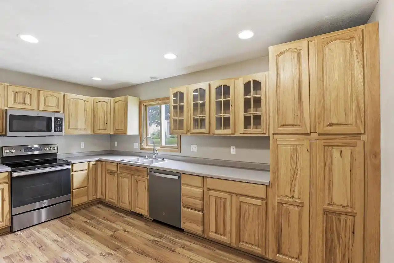 Homes for sale in New London, WI | 712 Algoma Street Street, New London, WI 54961 | MLS# 50327303