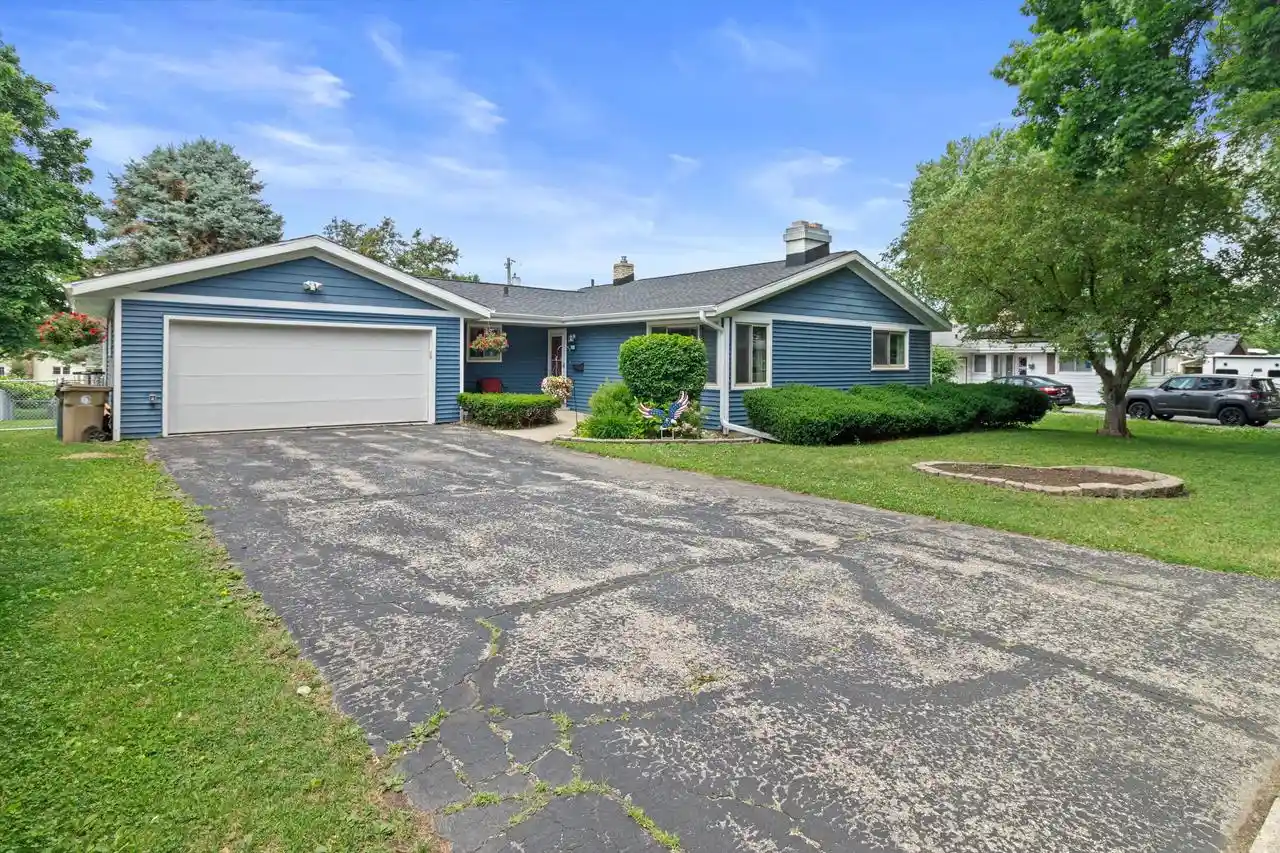 1st image of 118 Walker Dr Dr, Madison, WI 53714 | MLS# 1966906