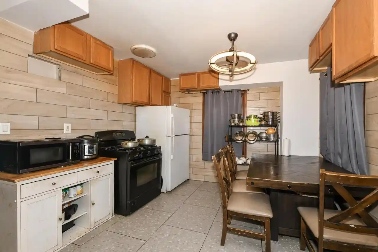 Photo 3 of Multi family home for sale at 3113 W Oklahoma Avenue Avenue #3115, Milwaukee, WI 53215 | MLS# 1966910 | Listing updated on 2026-07-09