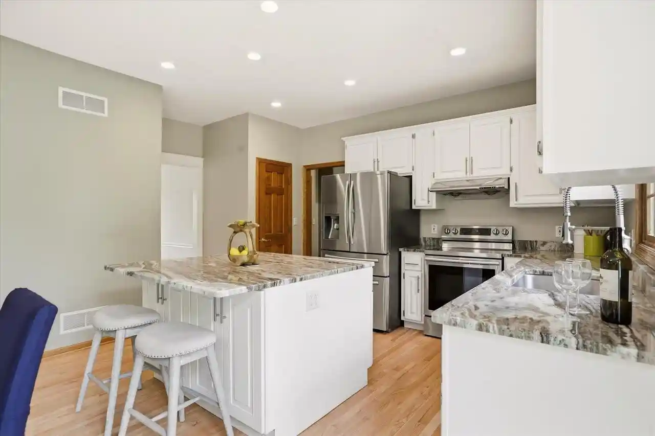 3rd image of 18840 Brookridge Dr Dr, Brookfield, WI 53045 | MLS# 1966918