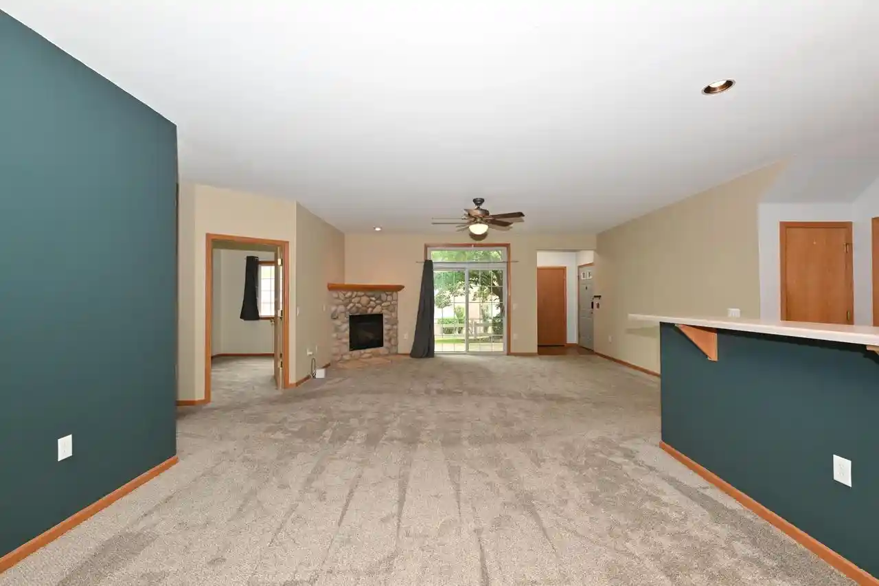 29th image of W241n2533 E Parkway Meadows Circle Circle #2, Pewaukee, WI 53072 | MLS# 1966924