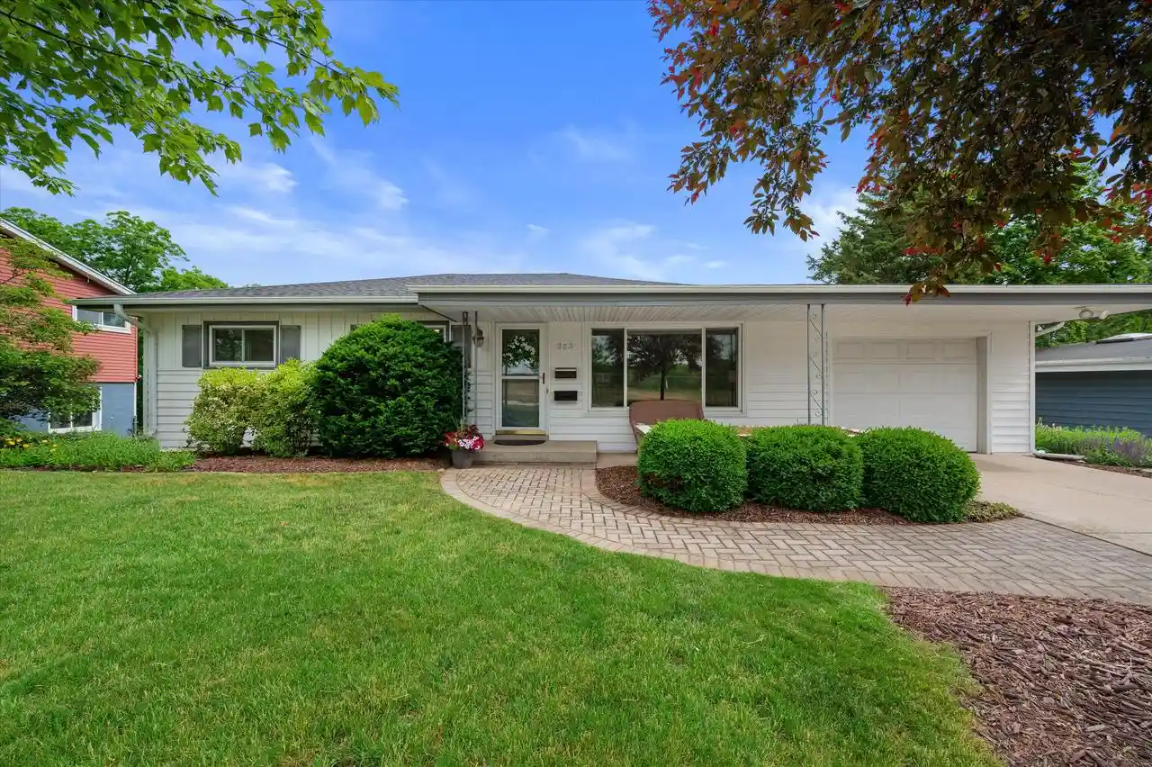 38th image of 353 Tower Court Court, Pewaukee, WI 53072 | MLS# 1966933
