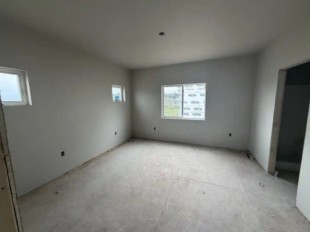 Photo 4 of Single family home for sale at 6559 Hickory Glade Dr Dr, Deforest, WI 53532 | MLS# 2025693 | Listing updated on 2026-06-11