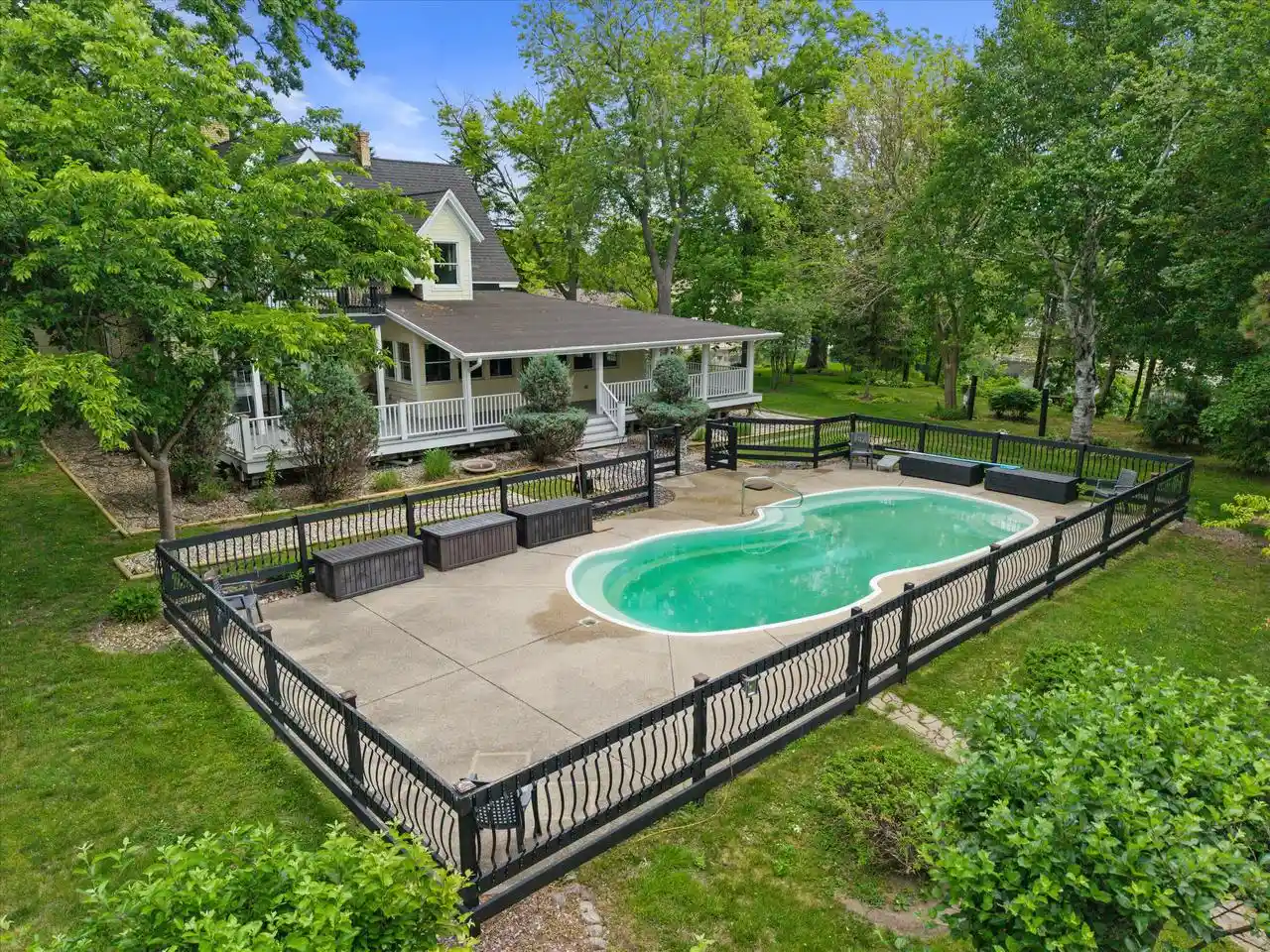 Photo 2 of Single family home for sale at 3609 Waterbury Lane Lane, Racine, WI 53403 | MLS# 1966952 | Listing updated on 2026-07-21