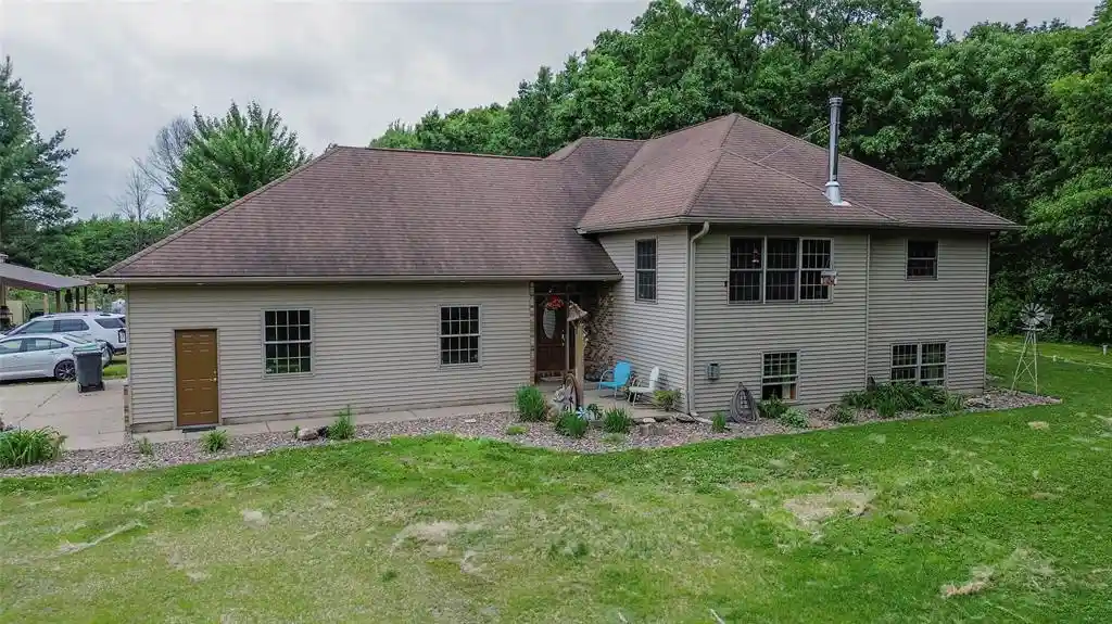 Homes for sale in Fall Creek, WI | 10231 Pine Rd, Fall Creek, WI 54742 | MLS# 1602035
