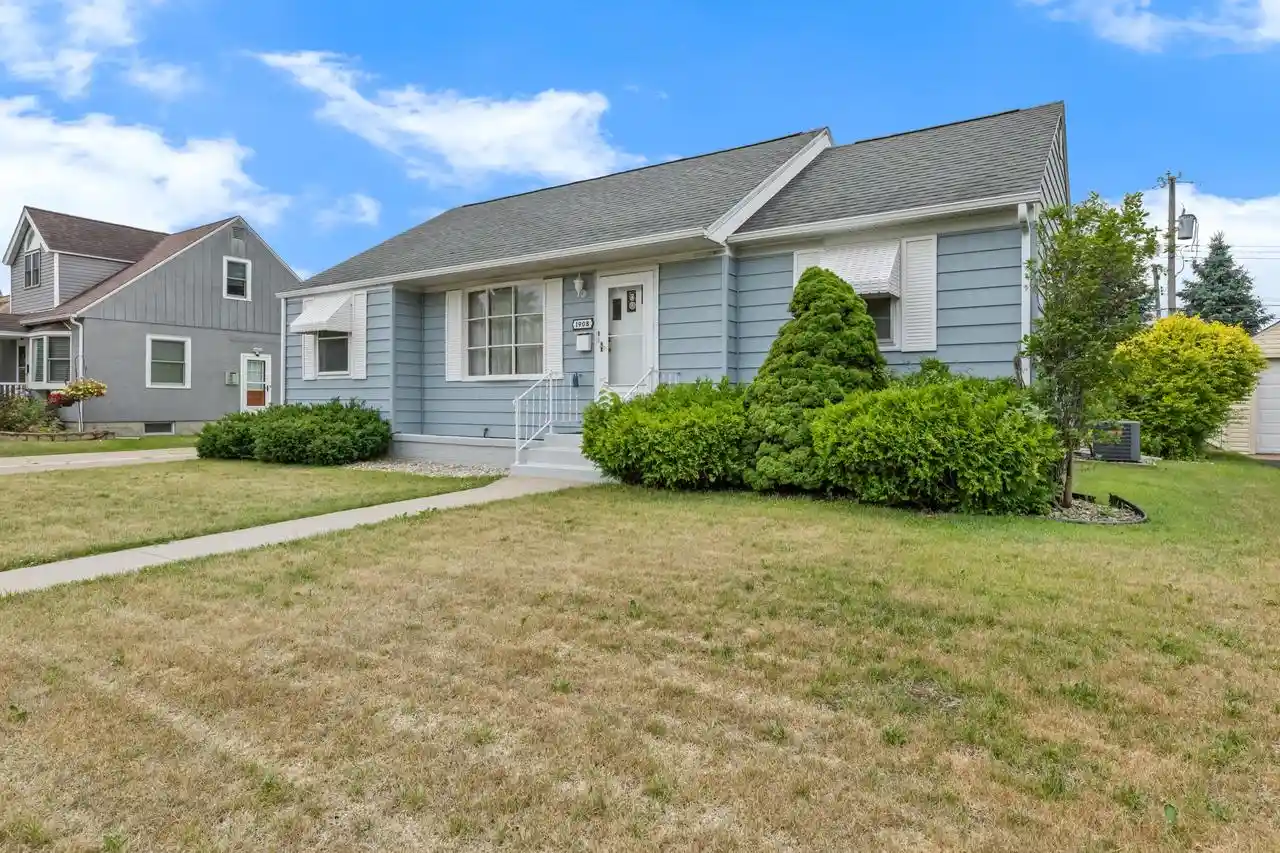 Photo 1 of Sale Pending at 1908 23rd Street Street, La Crosse, WI 54601 | MLS# 1966972 | Listing updated on 2026-09-11