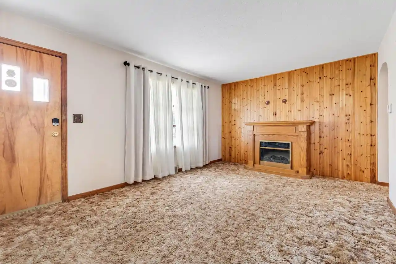 Photo 3 of Sale Pending at 1908 23rd Street Street, La Crosse, WI 54601 | MLS# 1966972 | Listing updated on 2026-09-11