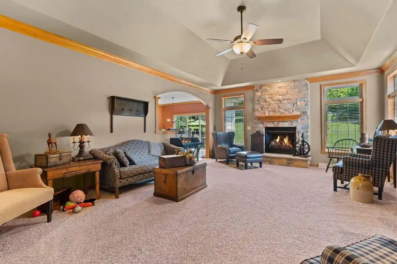 2nd image of W230n7956 Bluebill Dr Dr, Sussex, WI 53089 | MLS# 1967026