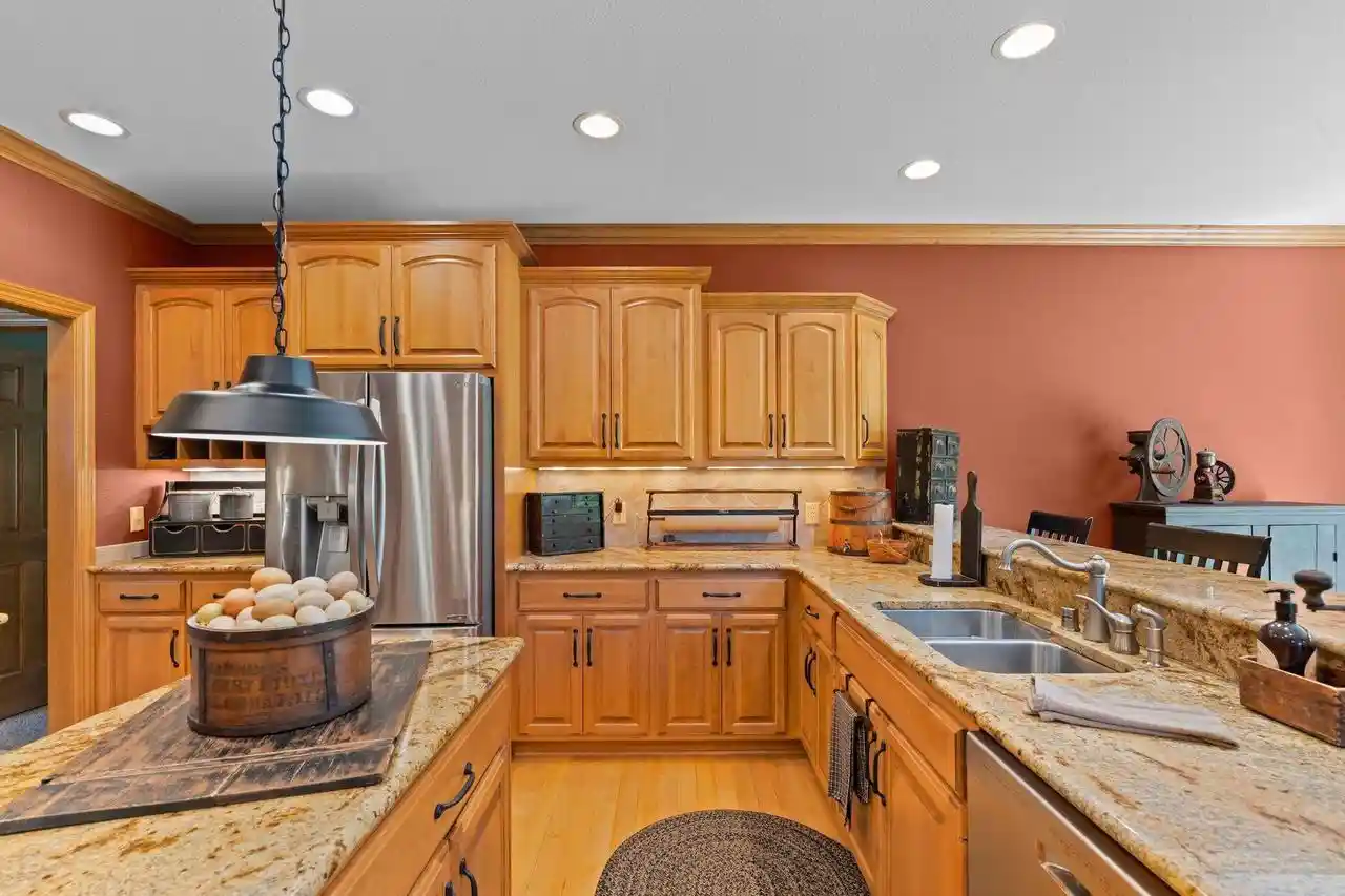 5th image of W230N7956 Bluebill Dr Dr, Sussex, WI 53089 | MLS# 1967026