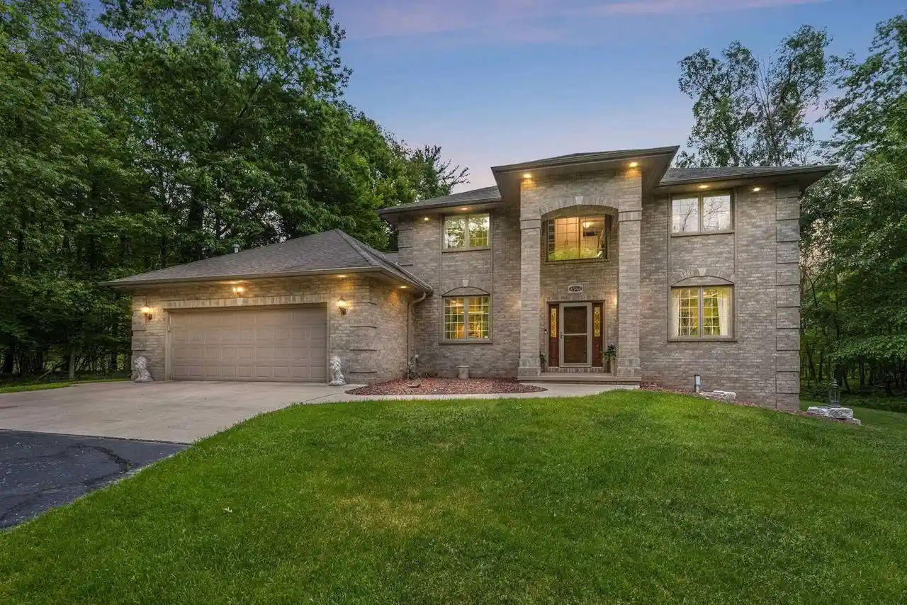 Photo 1 of Single family home for sale at 4544 Crooked Creek Lane Lane, Oneida, WI 54155 | MLS# 50327336 | Listing updated on 2026-09-14