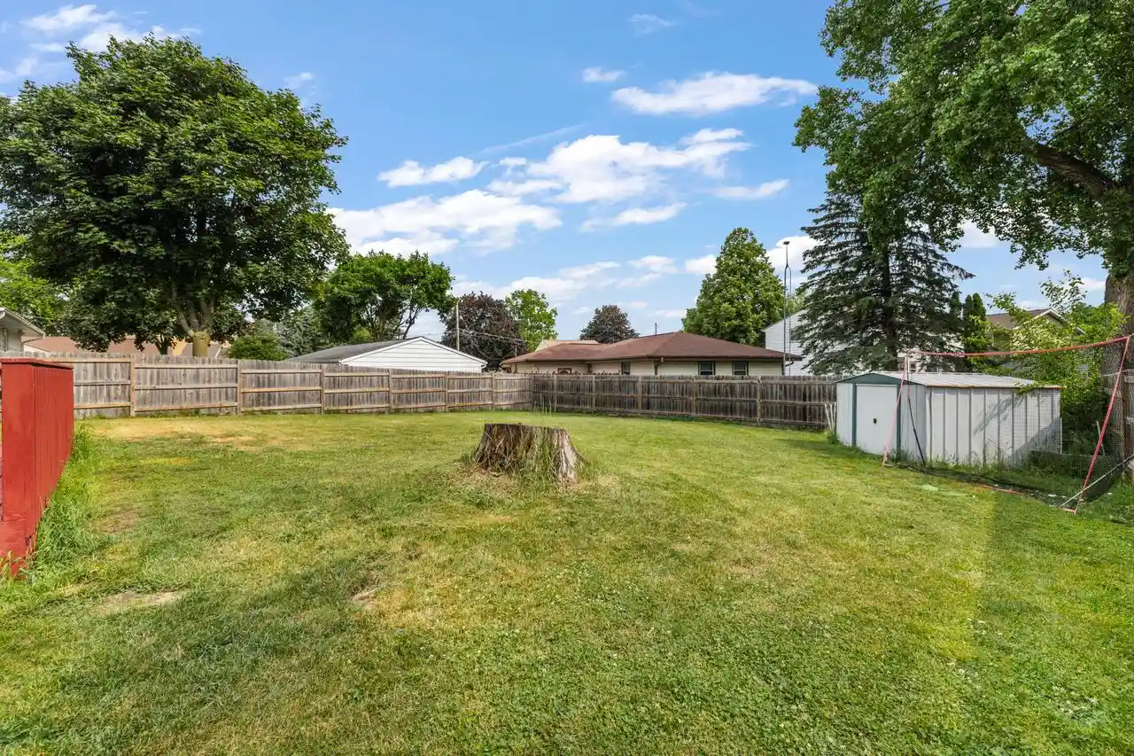 Homes for sale in Slinger, WI | 218 E Washington Street Street, Slinger, WI 53086 | MLS# 1967062
