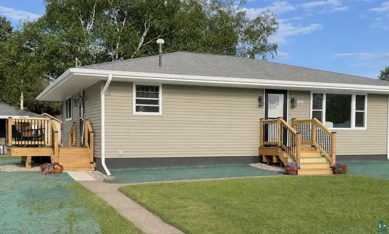 1st image of 2210 Ohio Ave Ave, Superior, WI 54880 | MLS# 6126018